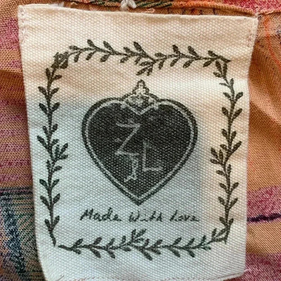 Z&L Europe wrap top made in India size small - Picture 5 of 9